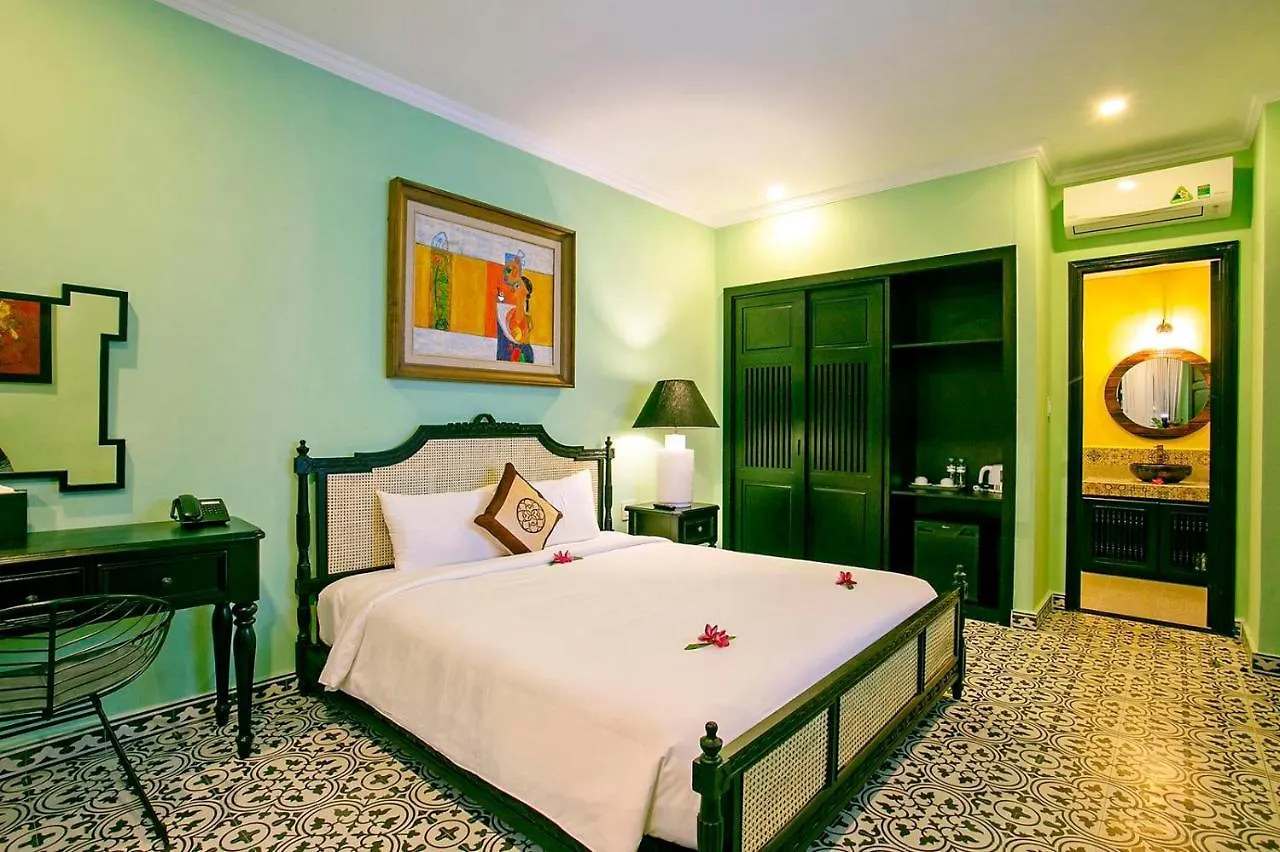 Oriental Hoi An Villas 4*,