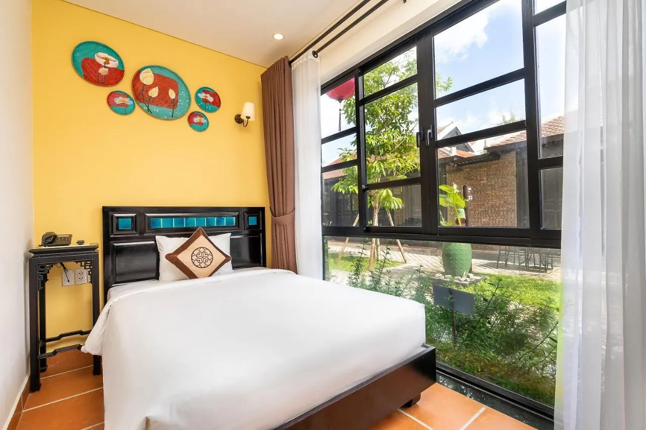 Oriental Hoi An Villas 4*,